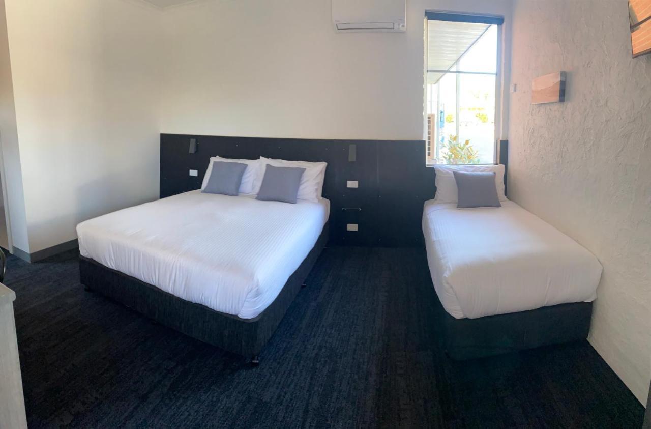 Railway Motel 머틀포드 외부 사진